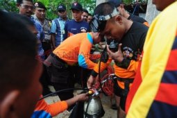 BPBD Kabupaten Blitar Belum Temukan Warga Hanyut di Pantai