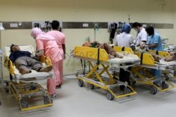 Dokter Tetap Layani Pasien