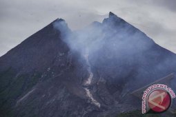 Merapi Meletus Freatik