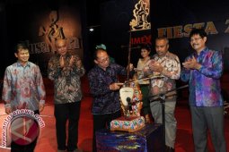 Pembukaan NDF Ditandai Gesekan Musik Rebab