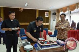 Merayakan HUT Bupati Sekadau