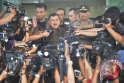 Jusuf Kalla Diperiksa KPK