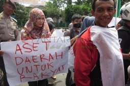 Tolak Hibah Kampus UB