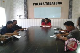 JUMPA PERS KAPOLRES