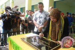 Pasar Gerbang Raja senilai Rp53,6  mulai dioperasikan