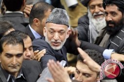 Taliban dukung Karzai dalam perselisihan perjanjian dengan AS