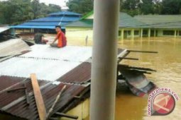 Banjir Rendam Sekolah di Landak, Aktivitas Belajar Diliburkan