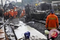 Kementerian Perhubungan Selidiki Penyebab Tabrakan KRL