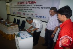 Telkom Kalbar Salurkan PKBL Rp3,7 Miliar