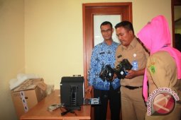 Disdukcapil Penajam Beli Dua Mesin Cetak e- KTP