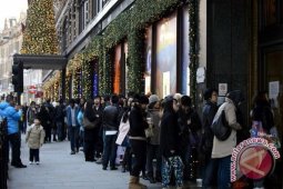 Boxing Day  Jadi Hari Berburu Barang Bermerek di Inggris