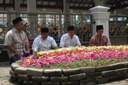 Ziarah Makam