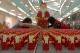 Mini Lego Santa Claus