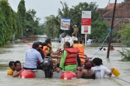 Luapan Kali Lamong Rendam Empat Kecamatan di Gresik