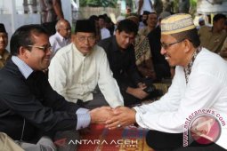 Wali Kota Lhokseumawe Serahkan Bantuan Perdana Uang Duka
