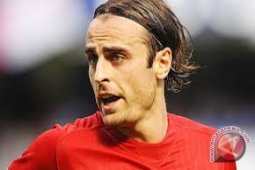 Berbatov dan Stekelenburg akan tinggalkan Monaco