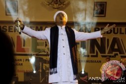 OPICK SEMANGATI MASYARAKAT ACEH SUMBANG UNTUK PALESTINA