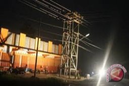 Warga Kecewa Listrik Padam Malam Idul Adha
