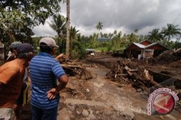 Banjir Bandang Rusak Lima Rumah di Bojonegoro