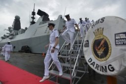 Kapal Perang Inggris Tiba di Jakarta Bina Hubungan TNI AL