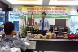 HIPMI Harapkan UKM Mampu Hadapi AEC 2015