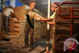 Barang Iimpor Asal Malaysia Terkendala Administrasi Perusahaan
