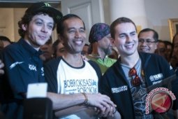KPK Teliti Laporan Gratifikasi Kacamata Jokowi