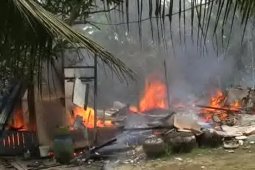 Gas Tiga Kilo Meledak, Ratakan Satu Rumah di Wajok Hilir