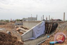Pansus DPRA Tinjau Pembangunan Proyek di Aceh Besar