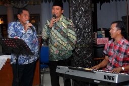 PISAH SAMBUT