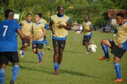 Persiapan Tur Papua