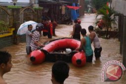BANJARBARU DILANDA BANJIR