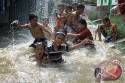Bermain Banjir