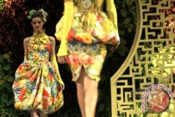 Peragaan Busana 'Le Jardin Chinois'