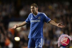 Dikalahkan Chelsea, City gagal rebut puncak klasemen