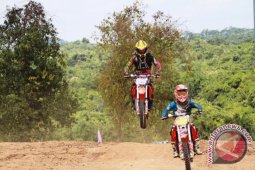 Gian Juara Umum Kejurnas Motocross 2014