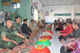 Bupati Bangka: Tradisi "Nganggung" Pererat Tali Persaudaraan