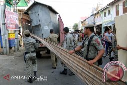 Ratusan Pedagang Di Banda Aceh Digusur