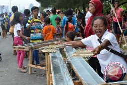 Bakar ikan terpanjang gagal raih Muri