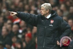 Wenger Ejek Balik Mourinho: Dia Lebih Memalukan