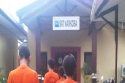 Tahanan Tak Boleh Dibesuk