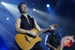 MLTR tampil di Jakarta malam ini