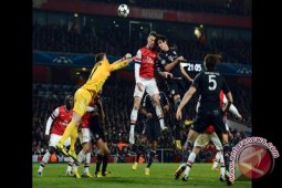 Munchen Bawa Kemenangan 2-0 Dari Kandang Arsenal