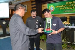 Fitra Puji Pembahasan APBD Pontianak Tepat Waktu