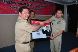 Gubernur Ingatkan Kepala Desa Hati-hati Kelola Keuangan