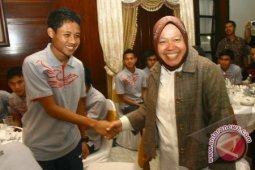 Wali Kota Surabaya primadona baru perpolitikan Indonesia