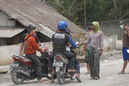 Persempit Akses Masuk Kelud