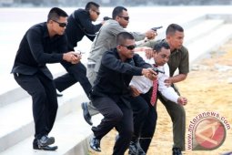 AMANKAN CALON PRESIDEN
