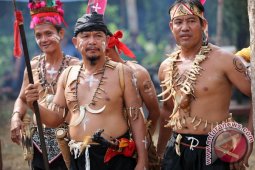 GELAR BUDAYA DAYAK DEAH