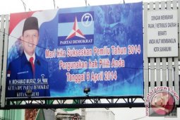Panwaslu nilai baliho Wali Kota melanggar peraturan